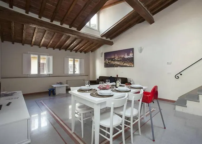 Albizi Buonarroti Apt 307